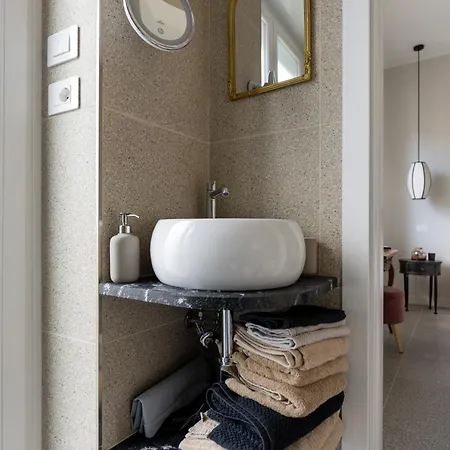 I Paralumi - Design, Luce E Relax A *